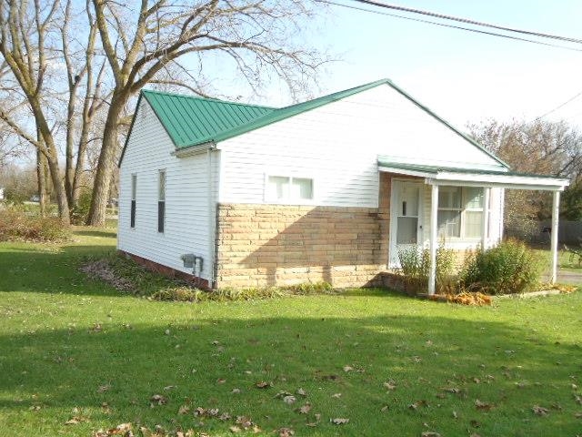 6480 North Lewis Road Mount Morris, MI 48458 - Photo 5 of 24