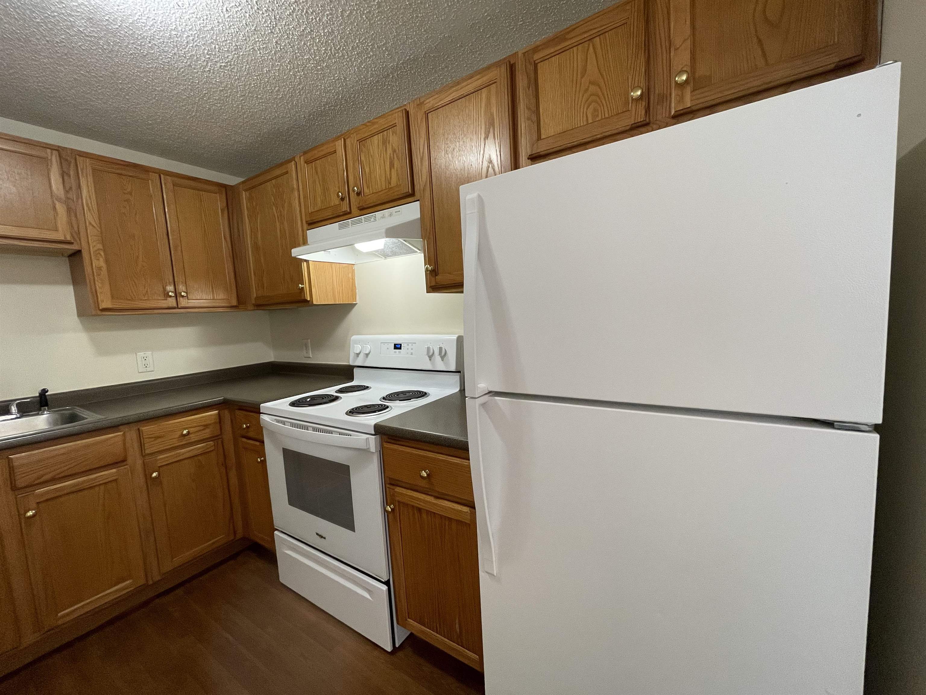 96 Powers Street, Unit 208 Milford, NH 03055 - Photo 11 of 45