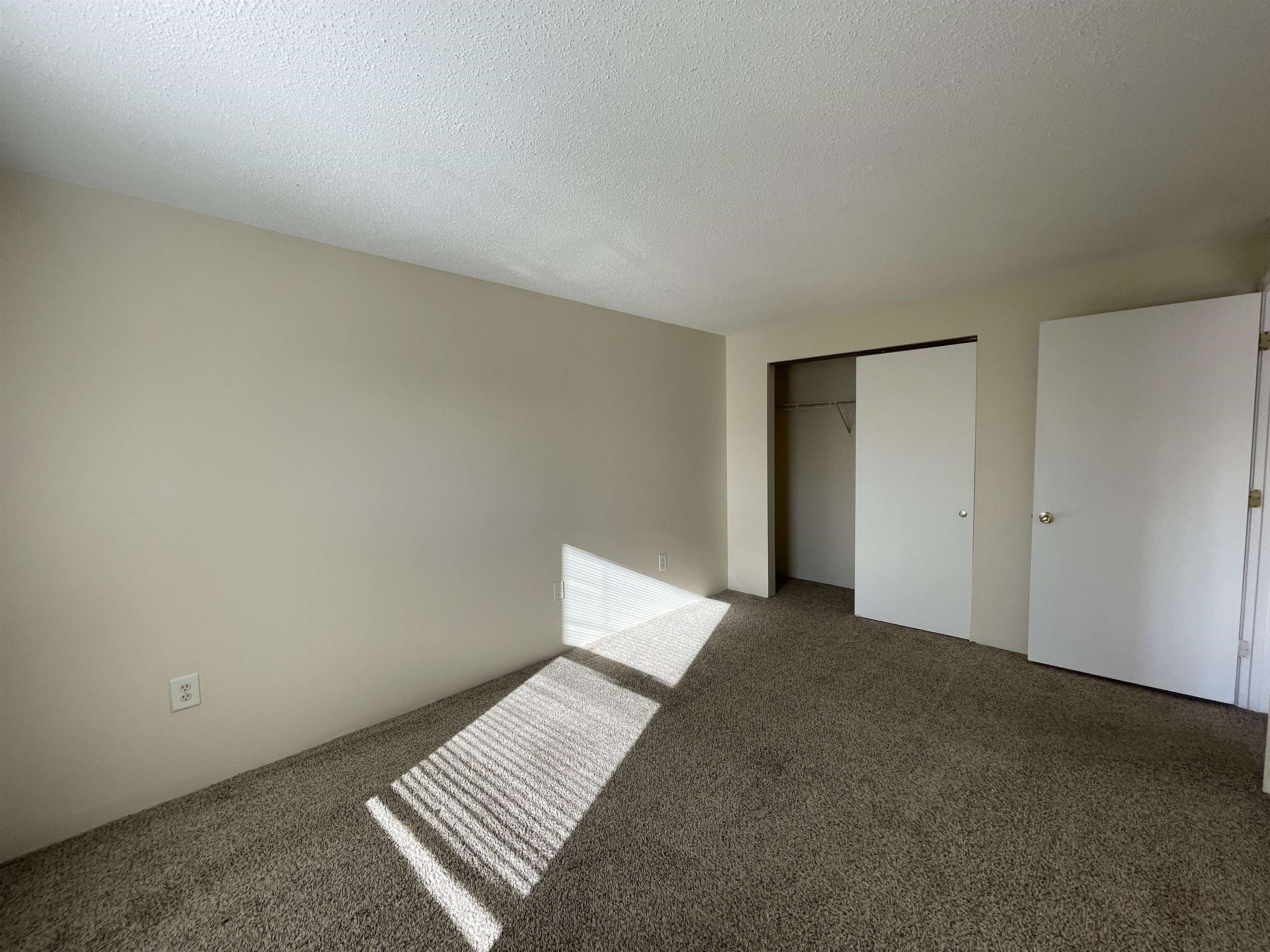 96 Powers Street, Unit 208 Milford, NH 03055 - Photo 19 of 45