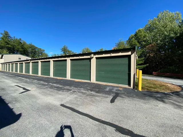 $1,987 | 96 Powers Street, Unit 208, Milford, NH 03055