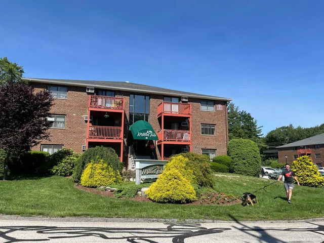 $1,987 | 96 Powers Street, Unit 208, Milford, NH 03055