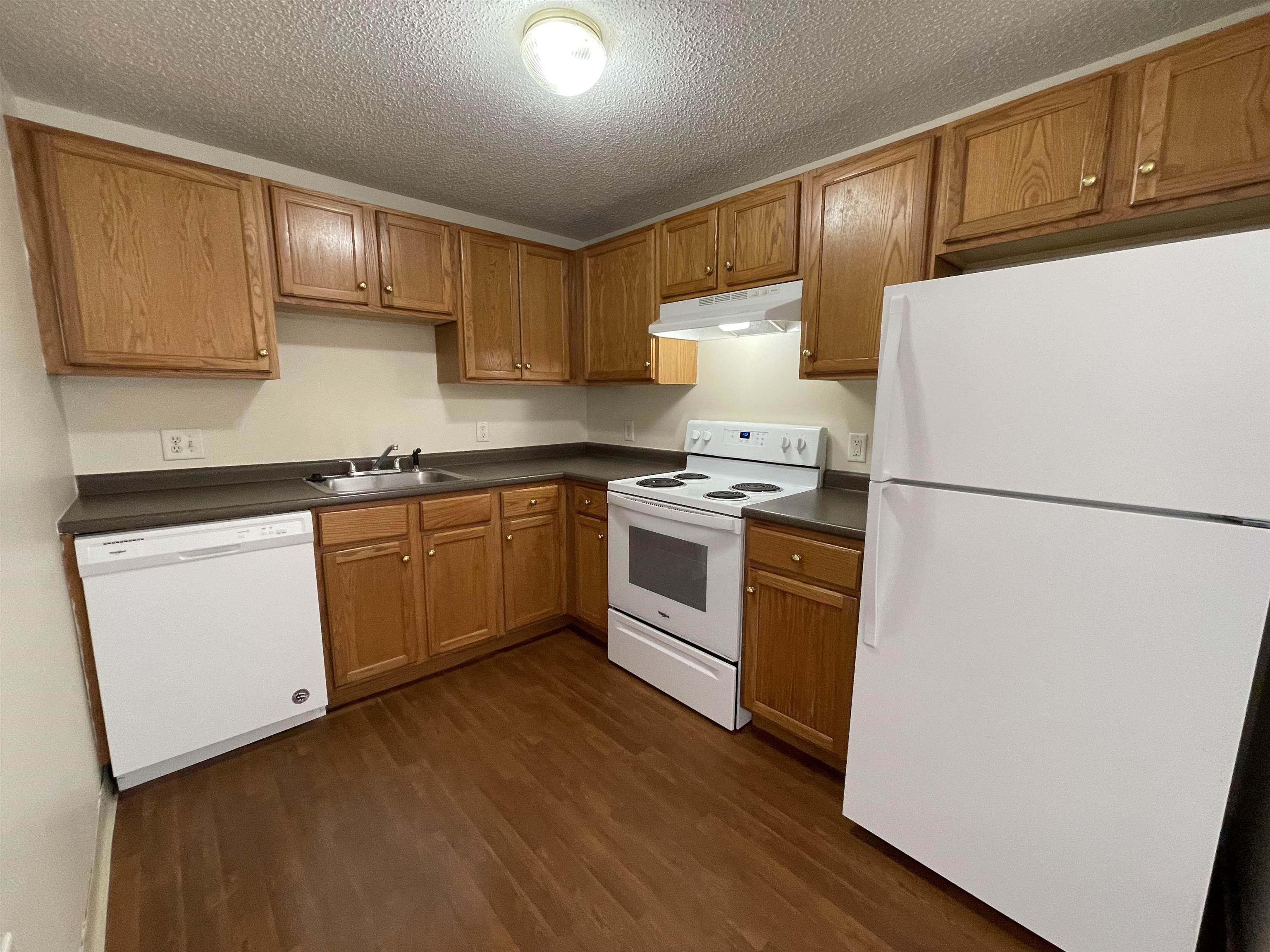 96 Powers Street, Unit 208 Milford, NH 03055 - Photo 9 of 45