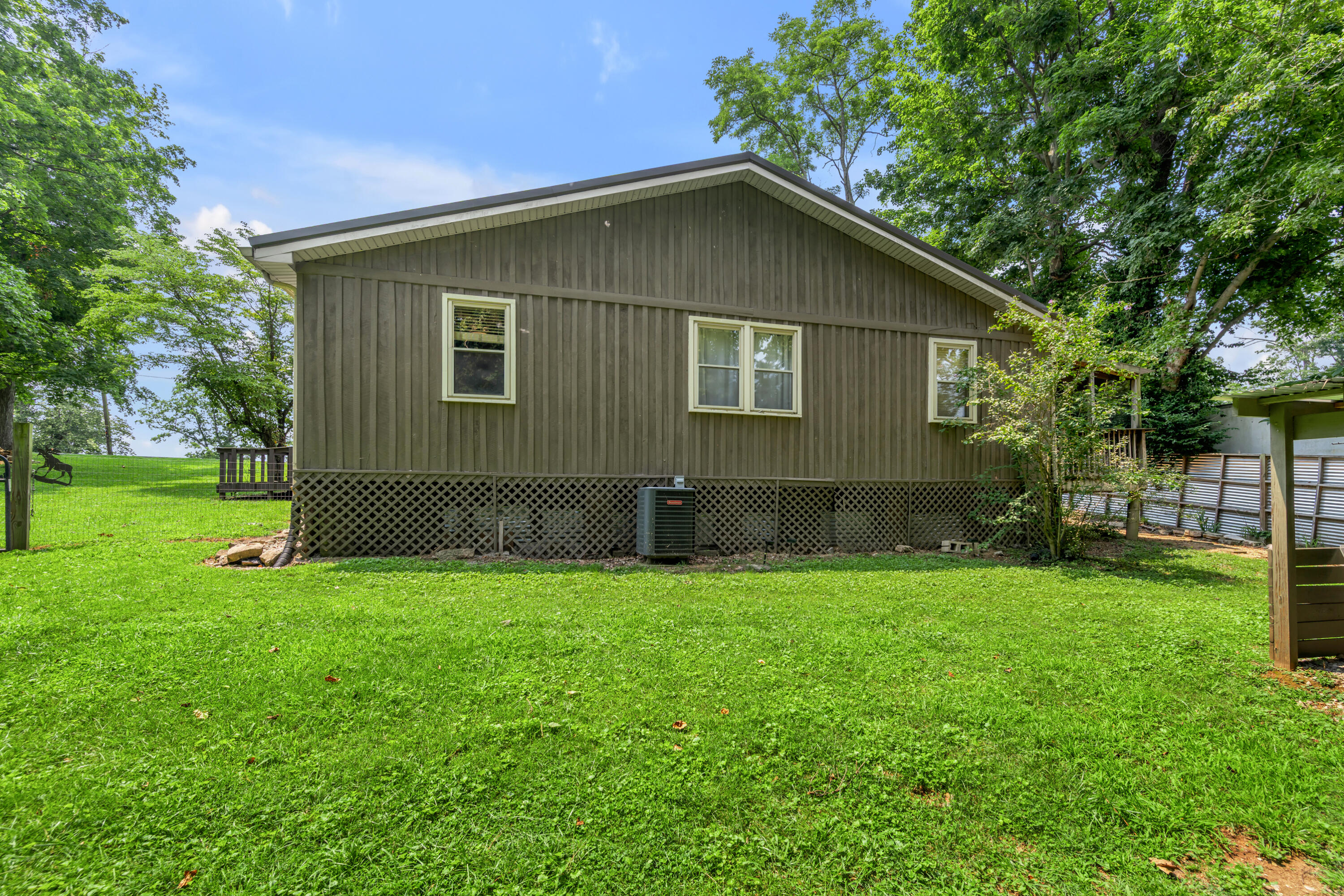 220 Kennedy Lane Lancaster, KY 40444 - Photo 42 of 52 TDB_2011