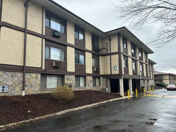$50,000 | 256 North Main Street, Unit D10, Spring Valley, NY 10977