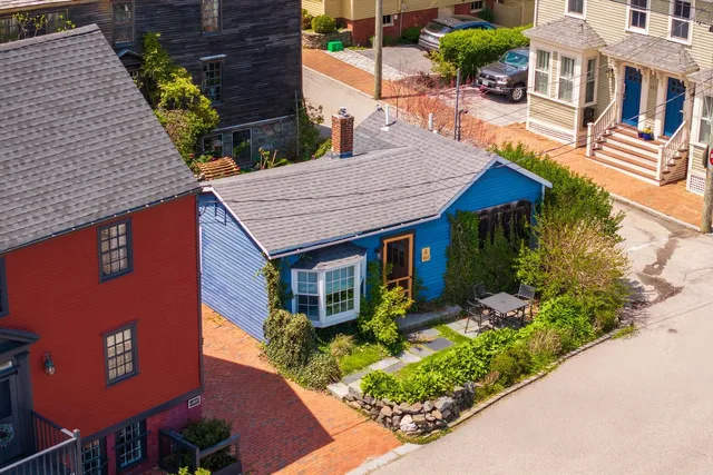 $649,900 | 112 Mechanic Street, Portsmouth, NH 03801