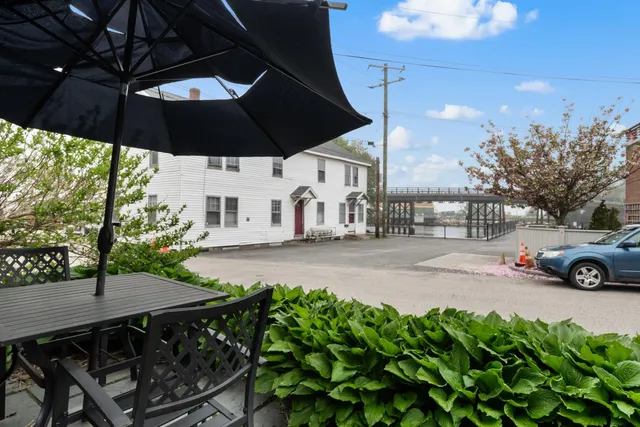 $649,900 | 112 Mechanic Street, Portsmouth, NH 03801