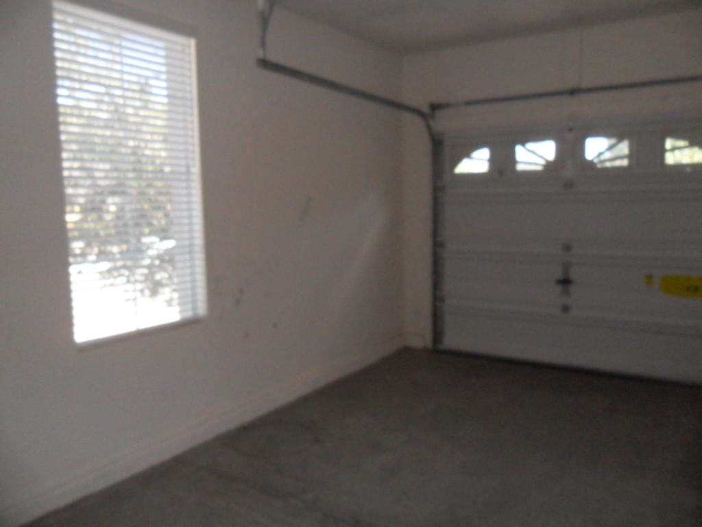 2029 West Maldonado Road Phoenix, AZ 85041 - Photo 18 of 25 SAM_4325