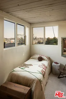 $949,000 | 2059 Barnett Way, Los Angeles, CA 90032