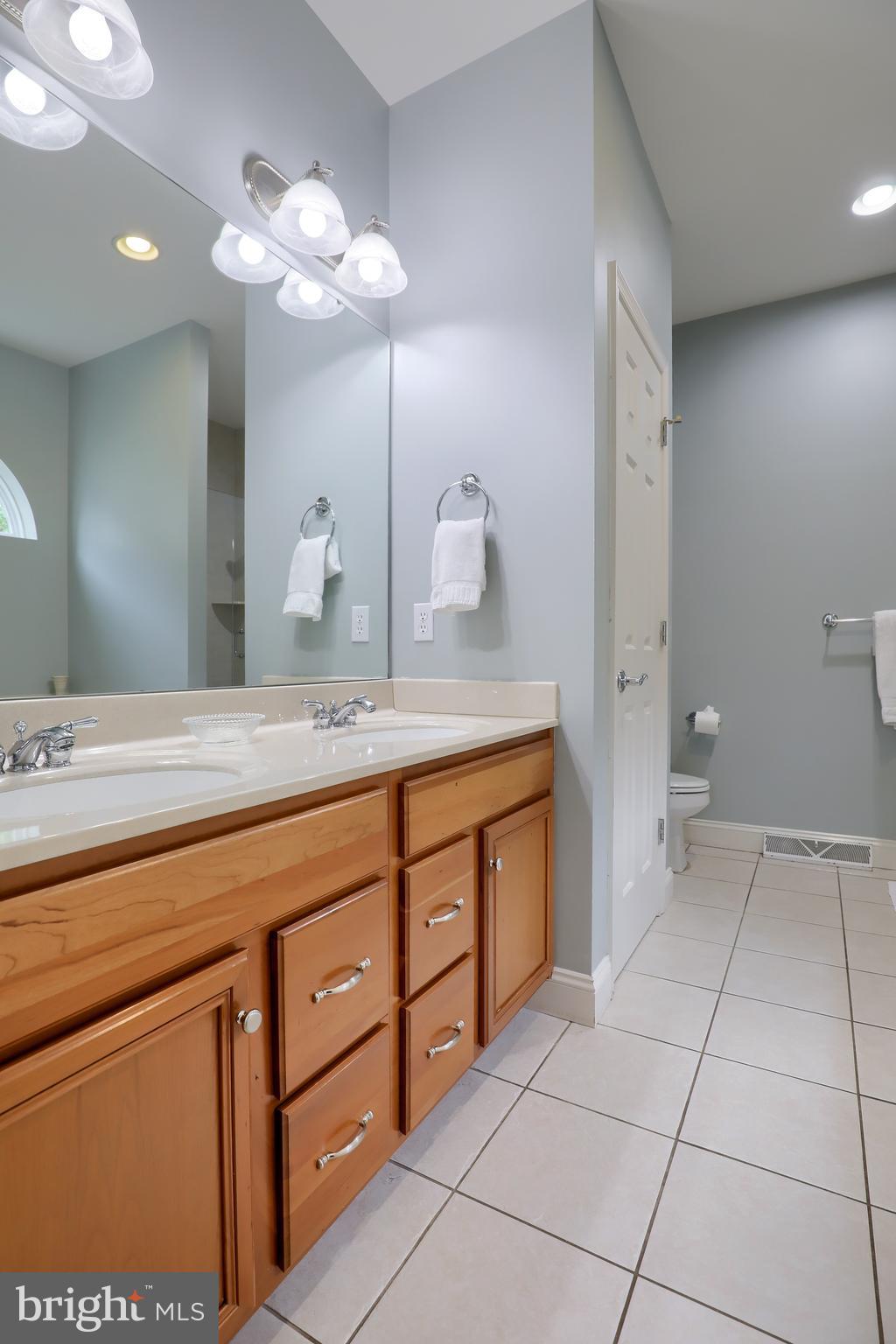 908 Sloan Street Lititz, PA 17543 - Photo 28 of 66