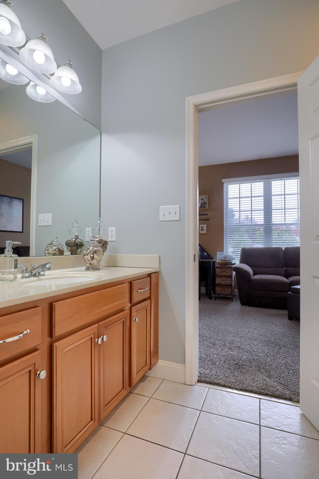 908 Sloan Street Lititz, PA 17543 - Photo 34 of 66