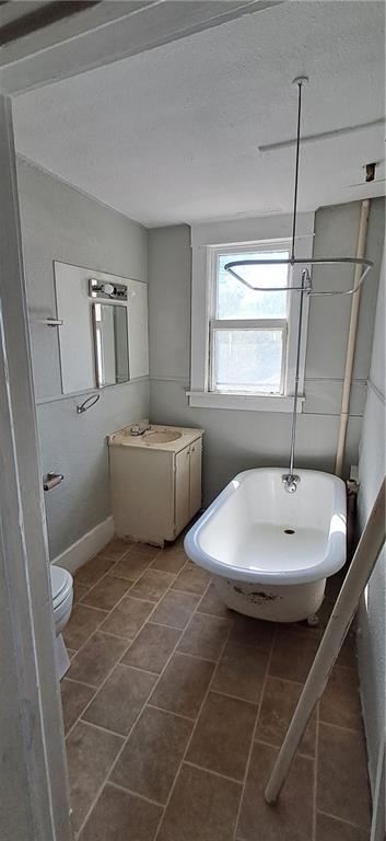 1022 Ridenbaugh Street, Unit B 5 St. Joseph, MO 64501 - Photo 5 of 6