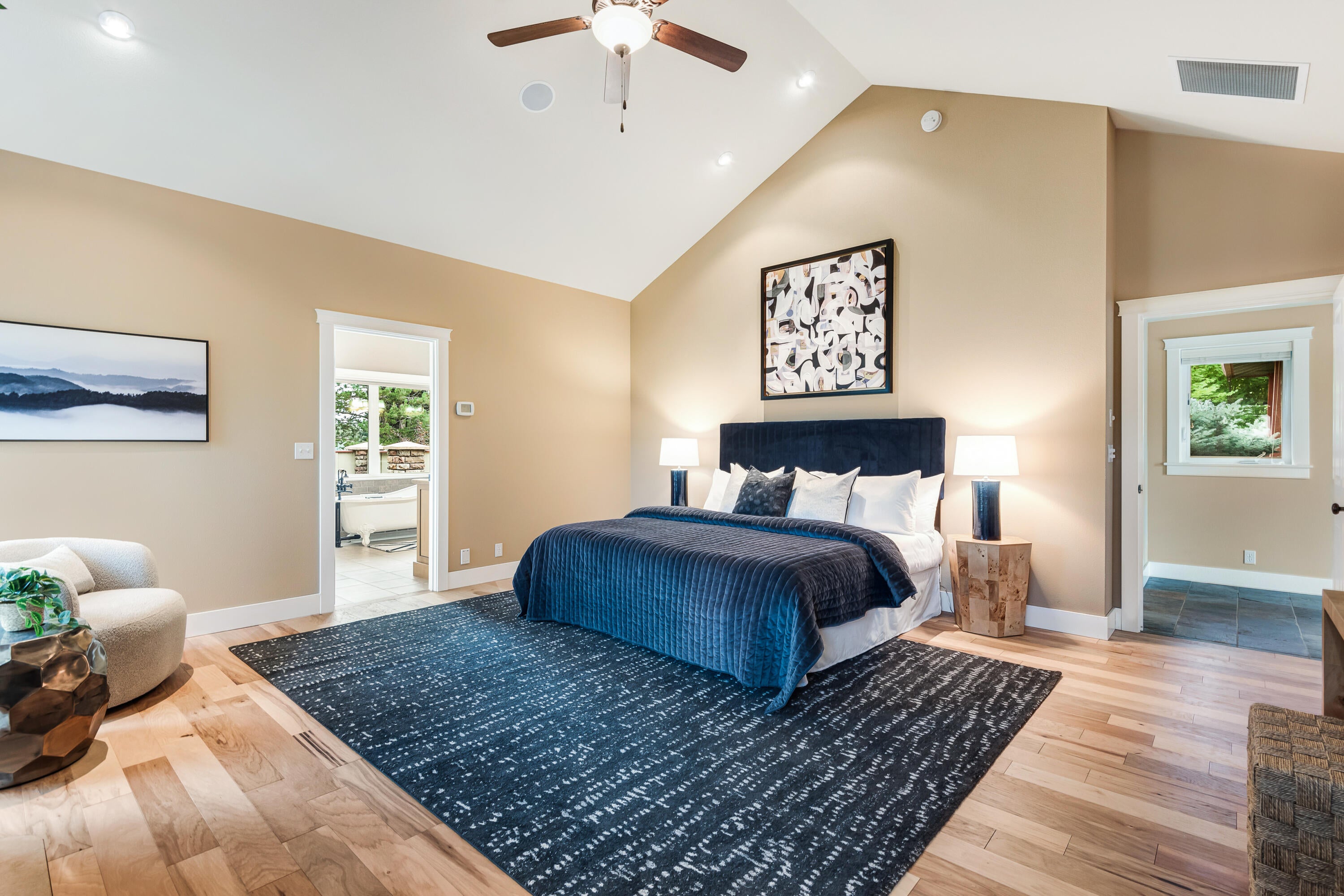 20269 Marsh Road Bend, OR 97703 - Photo 17 of 56 18
