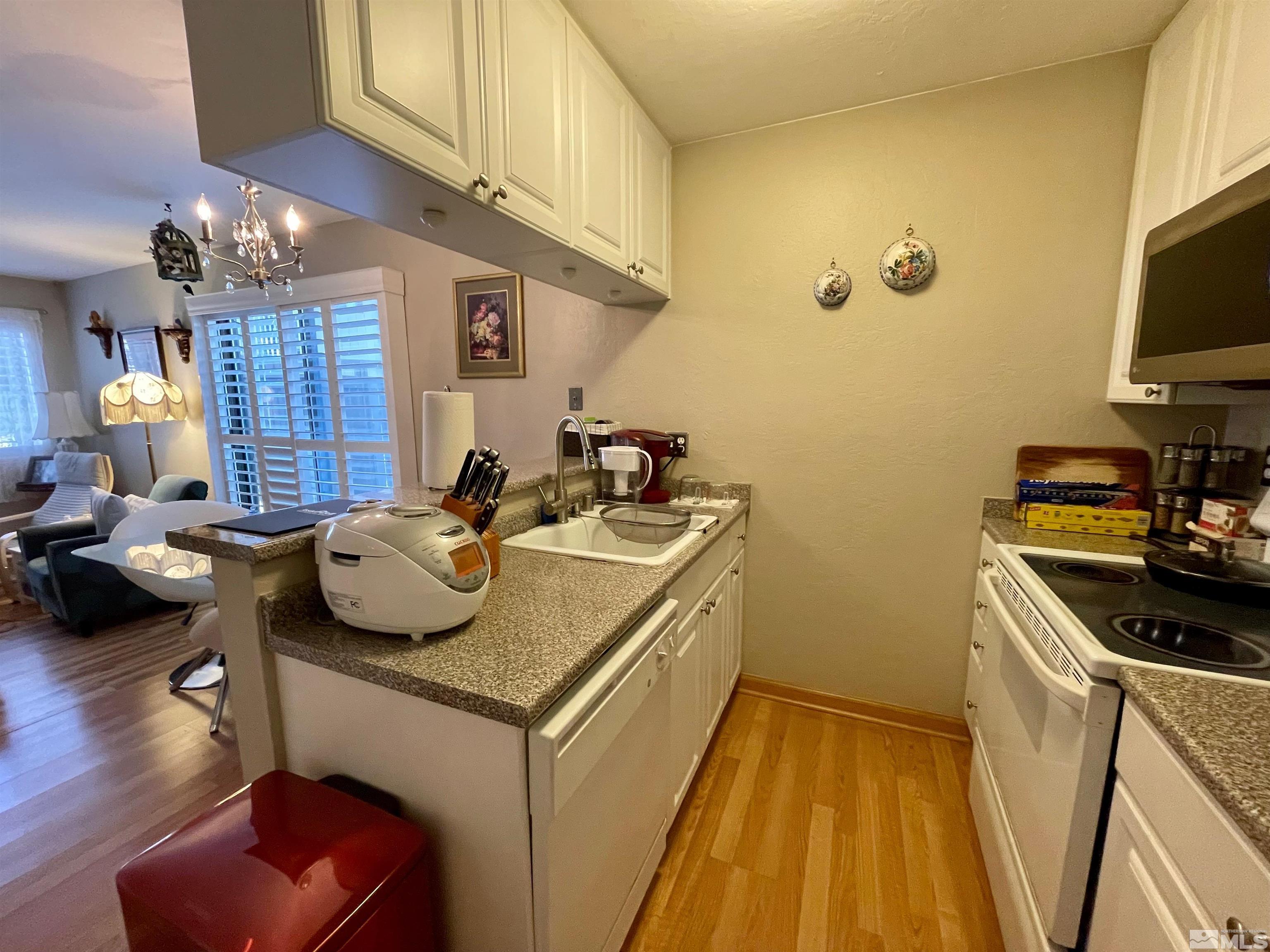 4704 Rio Poco Road Reno, NV 89502 - Photo 6 of 23 Photo 6