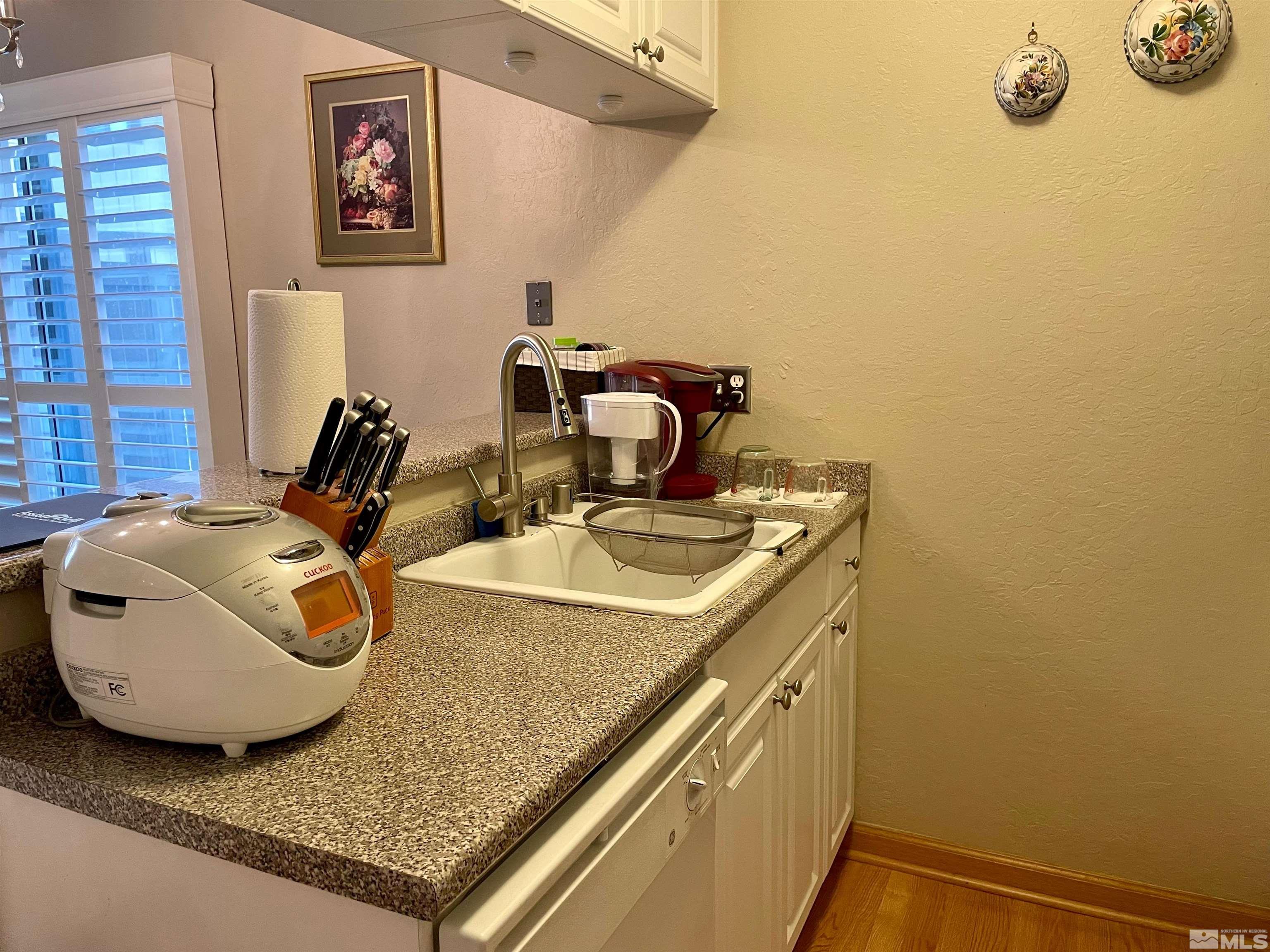 4704 Rio Poco Road Reno, NV 89502 - Photo 7 of 23 Photo 7
