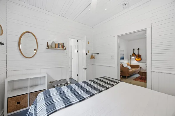 $1,185,000 | 214 East Huron Avenue, Folly Beach, SC 29439