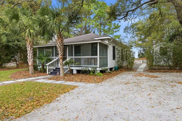 $1,185,000 | 214 East Huron Avenue, Folly Beach, SC 29439