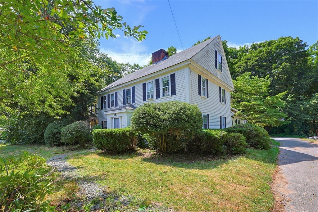 728 South Main Street Raynham, MA 02767 - Photo 2 of 41