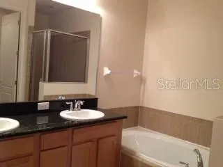 $2,300 | 8431 Kelsall Drive, Orlando, FL 32832