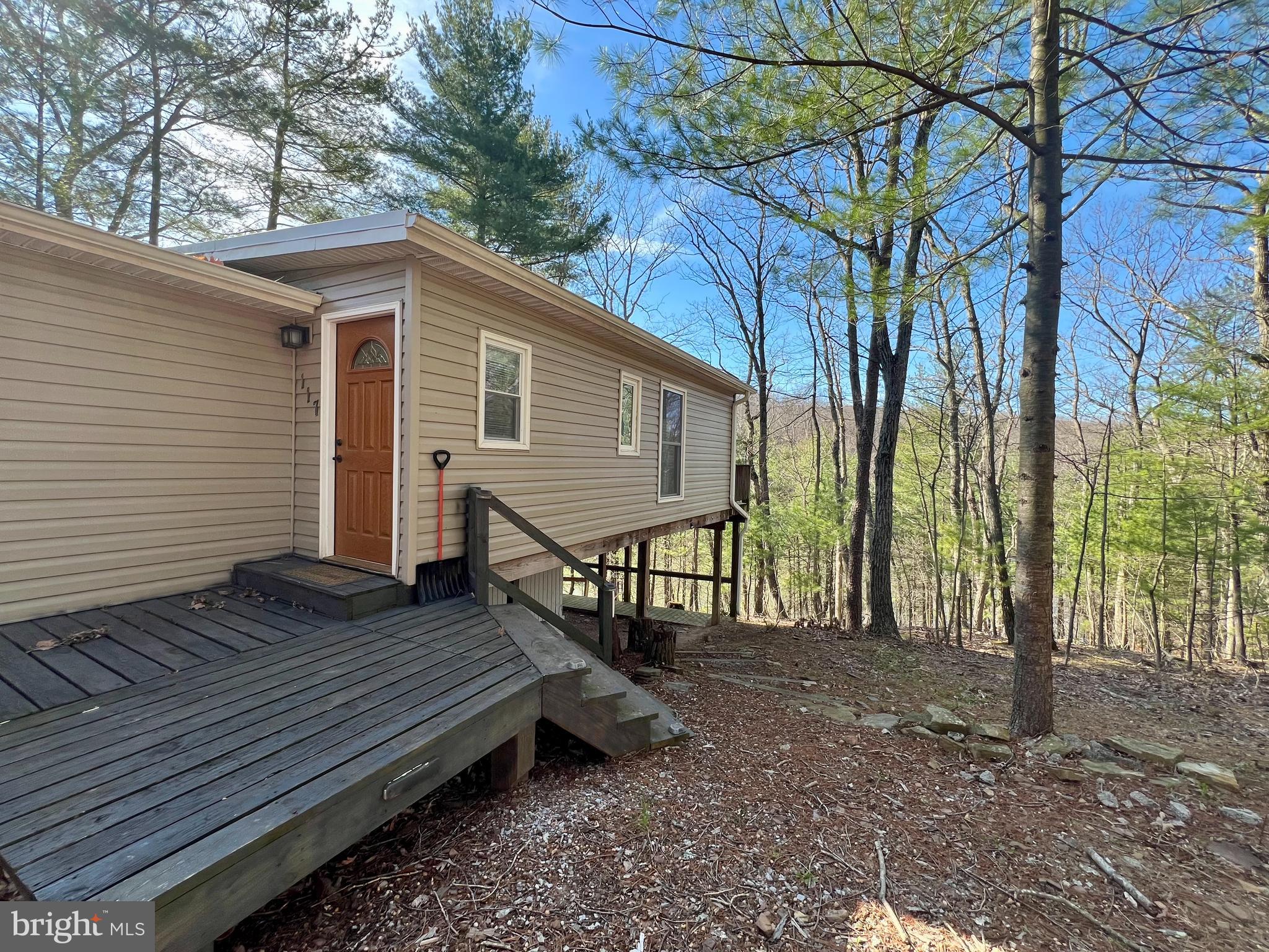 117 Audubon Road Hedgesville, WV 25427 - Photo 3 of 41