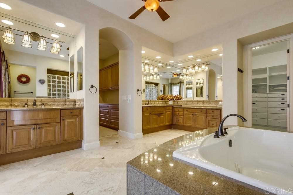 6160 Avenida Del Duque Rancho Santa Fe, CA 92091 - Photo 19 of 39