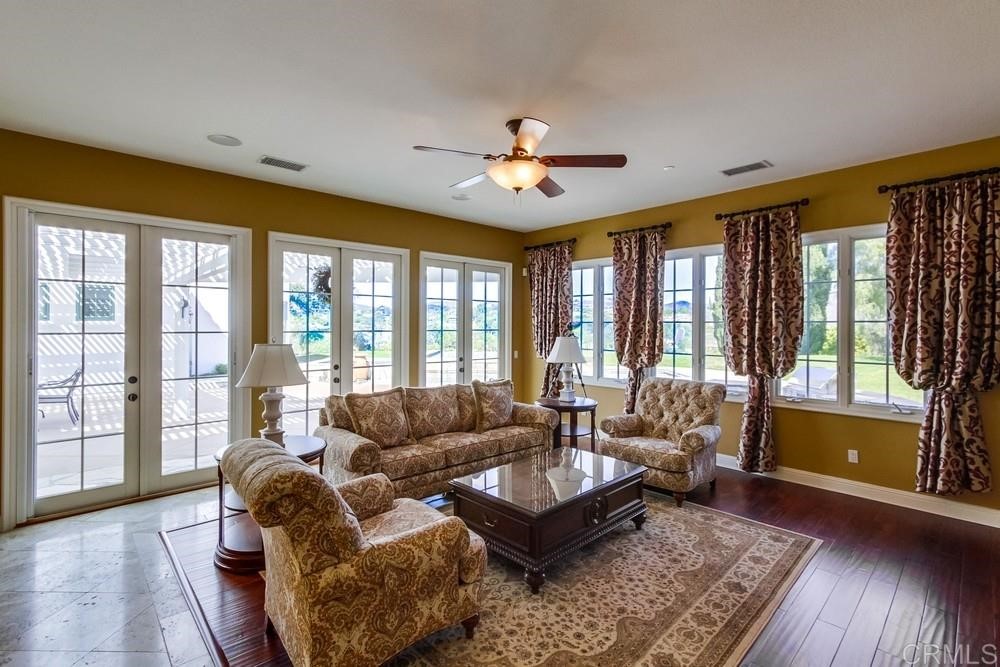 6160 Avenida Del Duque Rancho Santa Fe, CA 92091 - Photo 23 of 39