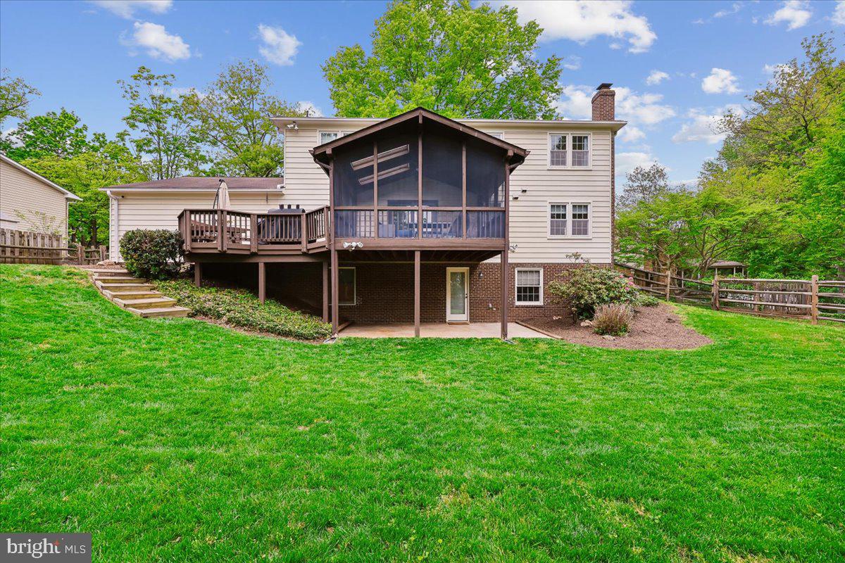 1515 Blue Meadow Road Potomac, MD 20854 - Photo 33 of 42