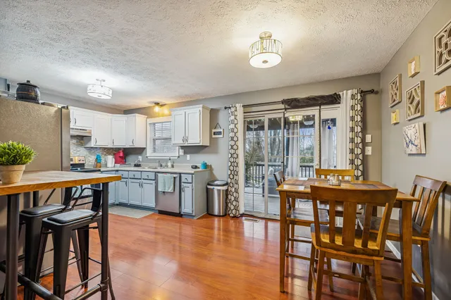 $309,900 | 196 Brookfield Circle, Winchester, TN 37398