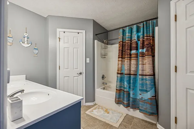 $309,900 | 196 Brookfield Circle, Winchester, TN 37398