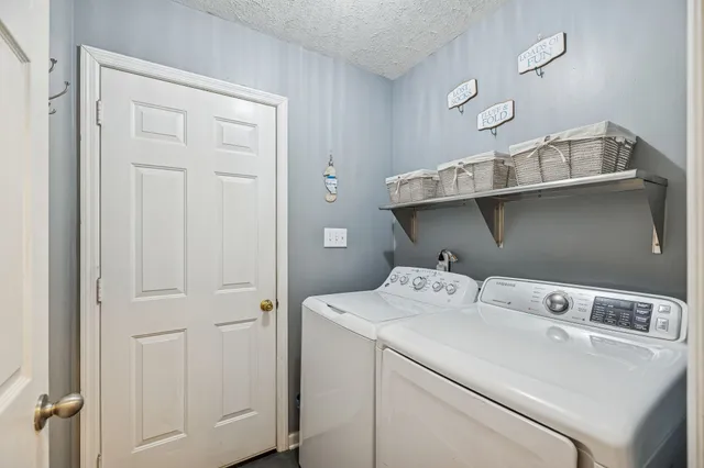 $309,900 | 196 Brookfield Circle, Winchester, TN 37398