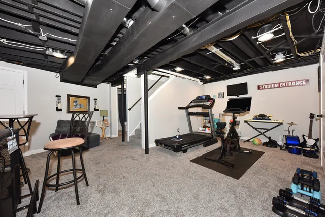 $660,000 | N95W23715 Hermitage Drive, Lisbon, WI 53017