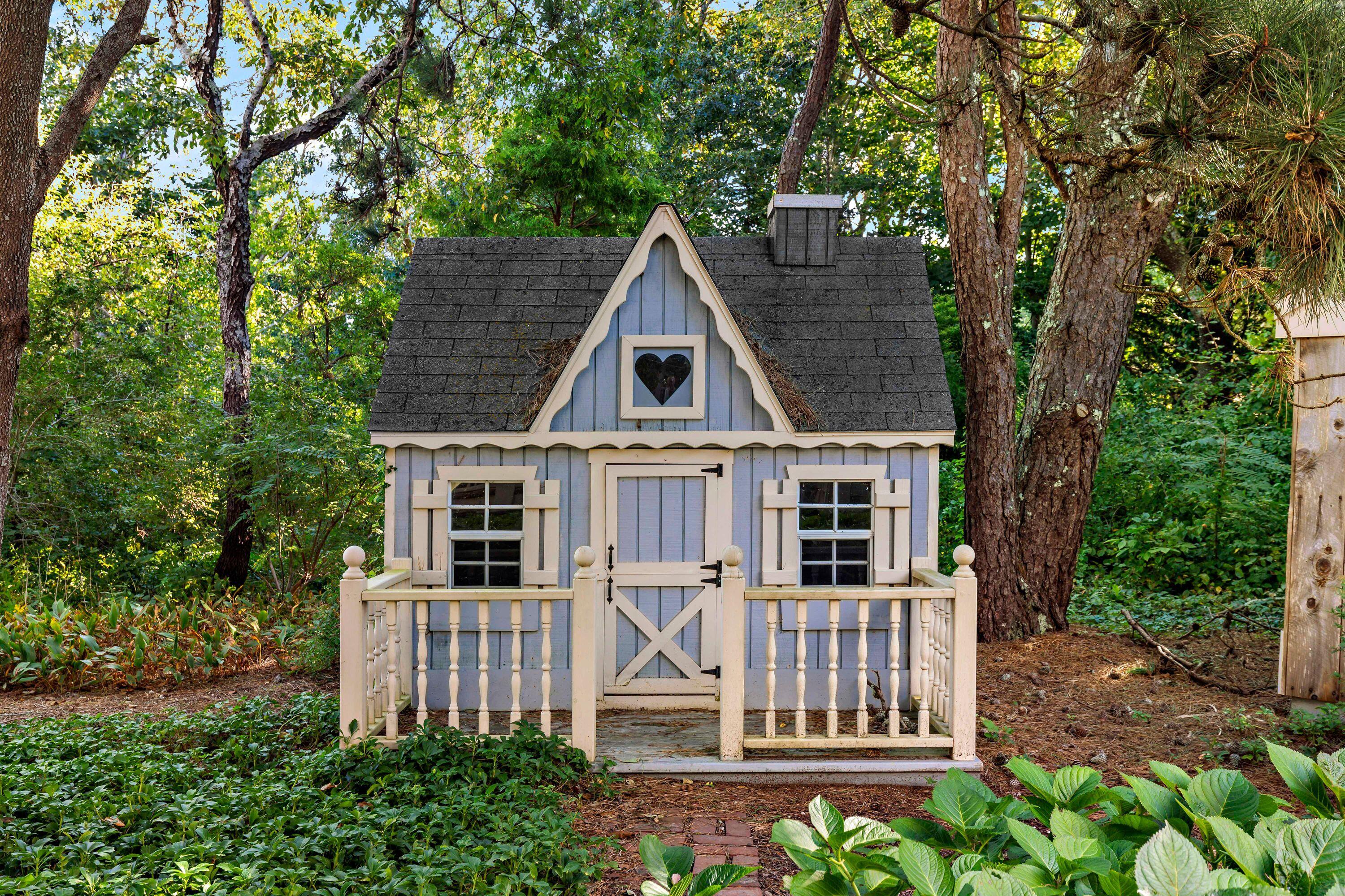 80 Red Wing Lane Barnstable, MA 02630 - Photo 37 of 37 front view of a house with a yard