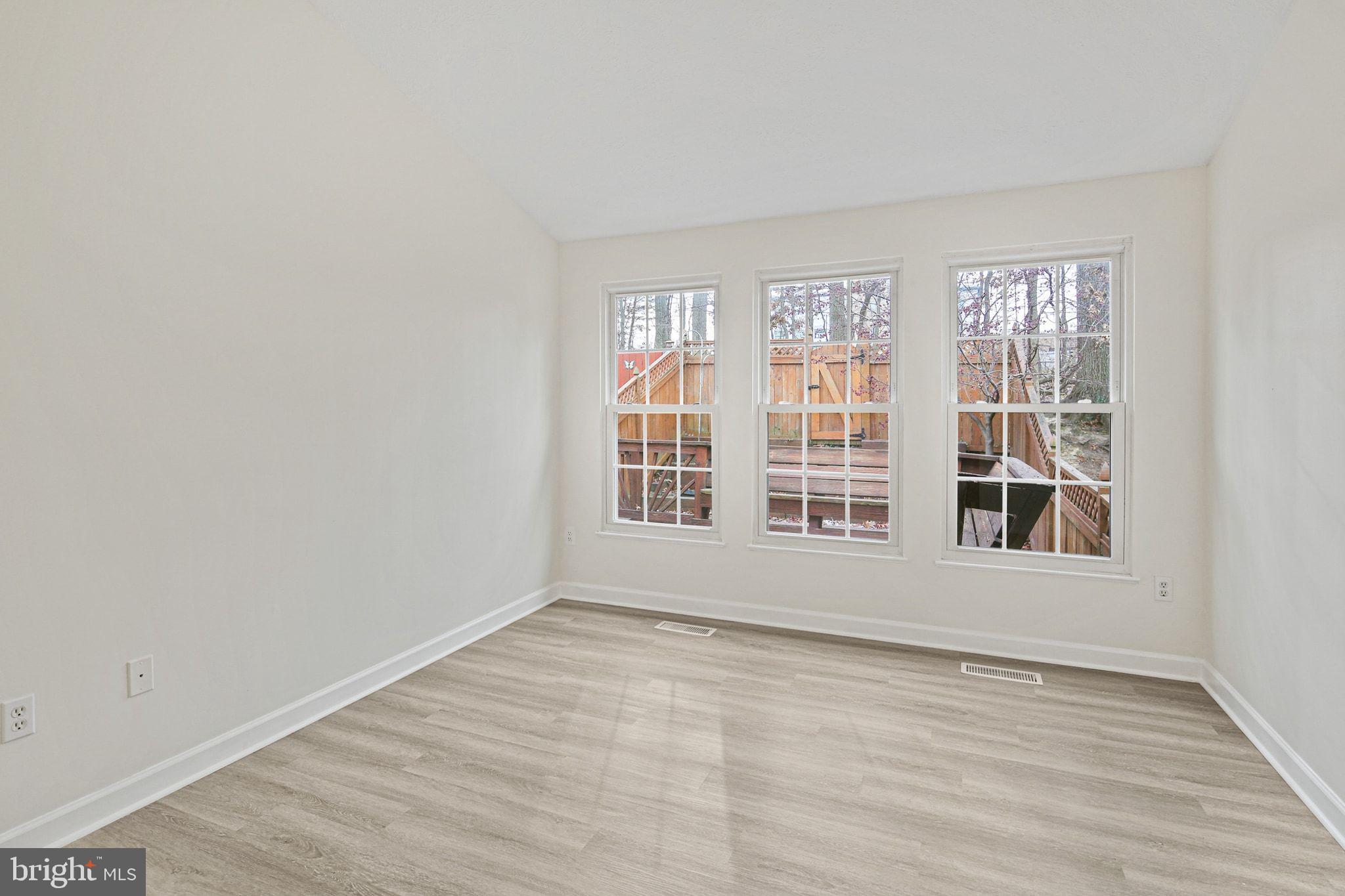 5130 Windermere Circle Rosedale, MD 21237 - Photo 12 of 36