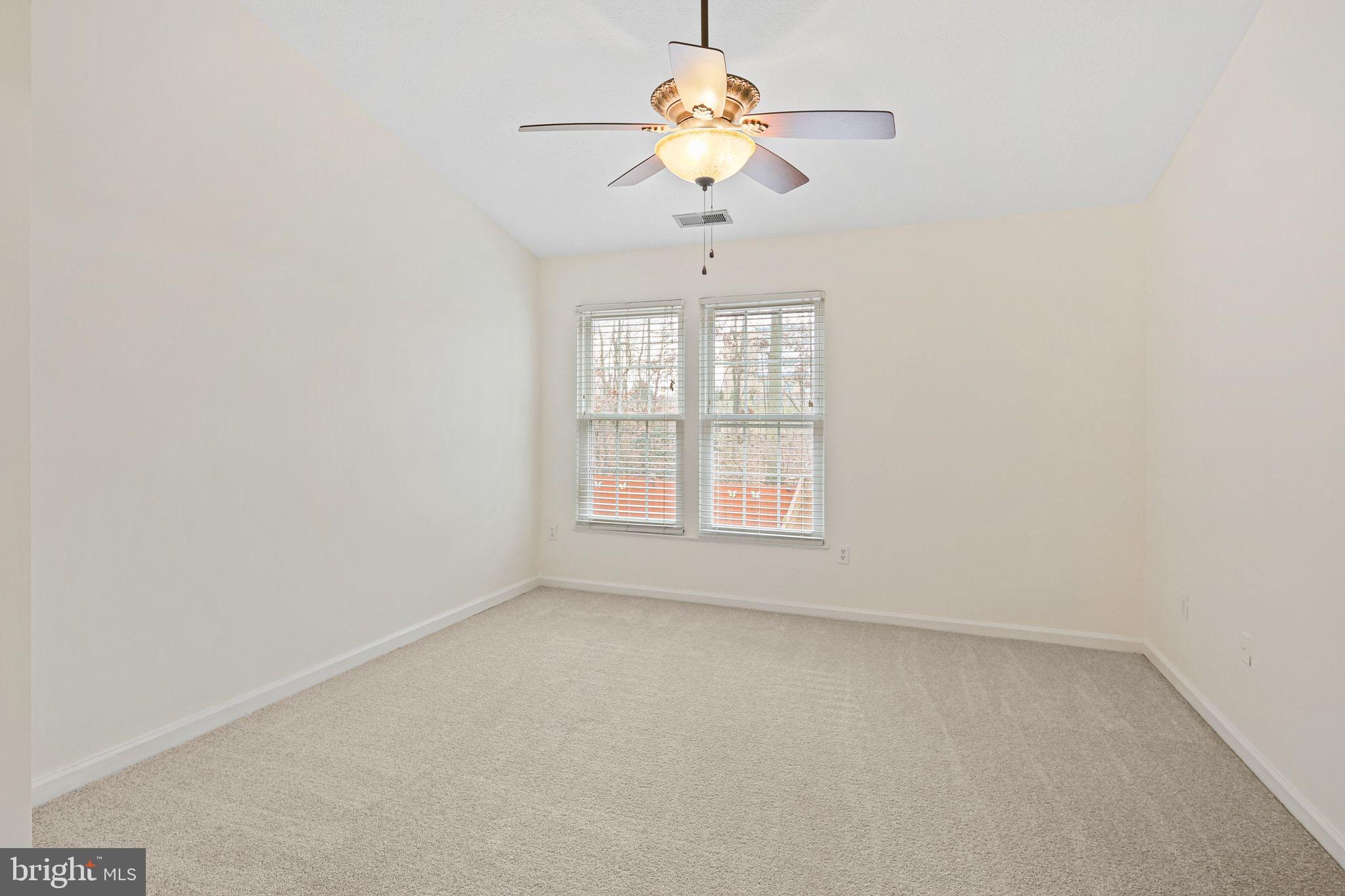 5130 Windermere Circle Rosedale, MD 21237 - Photo 14 of 36