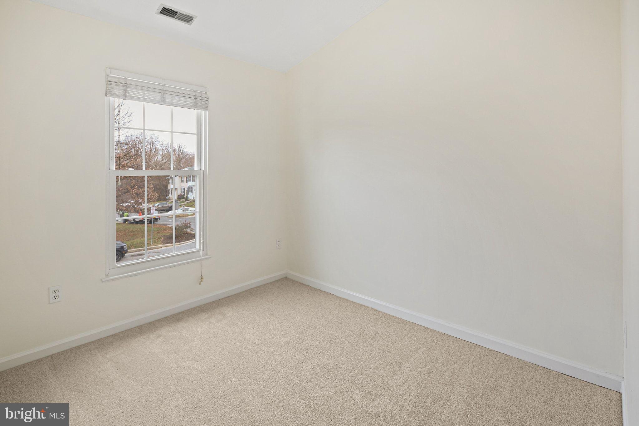 5130 Windermere Circle Rosedale, MD 21237 - Photo 20 of 36