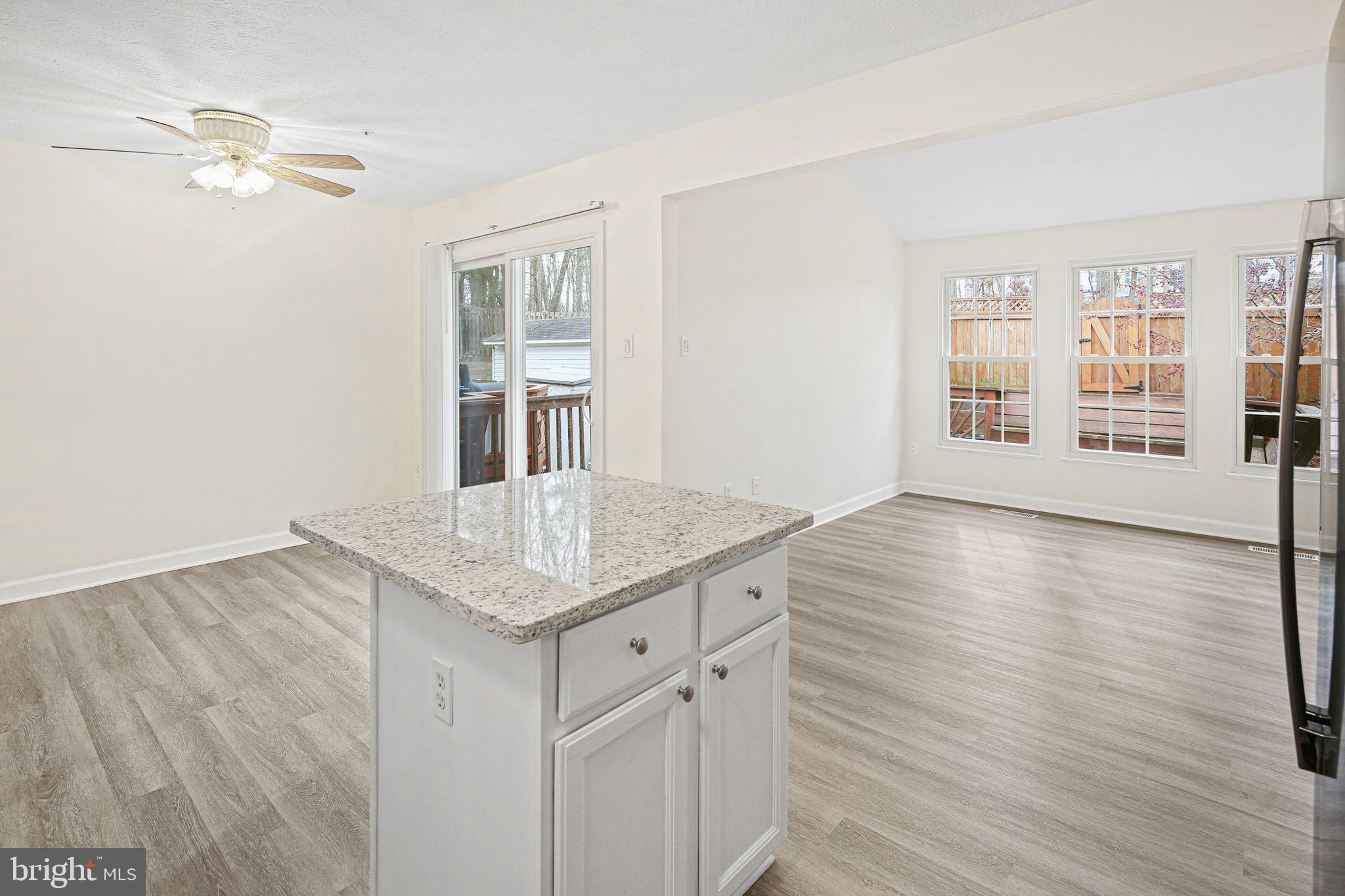 5130 Windermere Circle Rosedale, MD 21237 - Photo 9 of 36