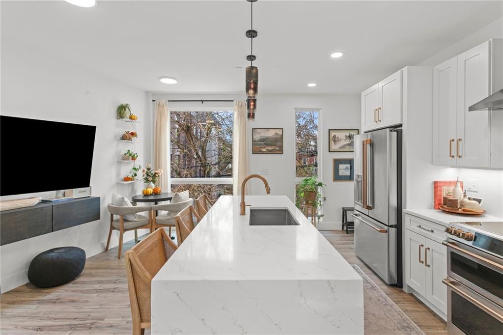 3725 Butler Street, Unit 209 Pittsburgh, PA 15201 - Photo 11 of 43