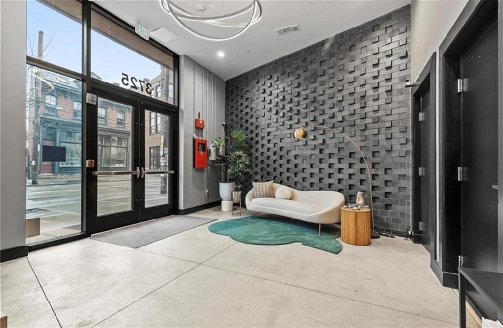 3725 Butler Street, Unit 209 Pittsburgh, PA 15201 - Photo 3 of 43