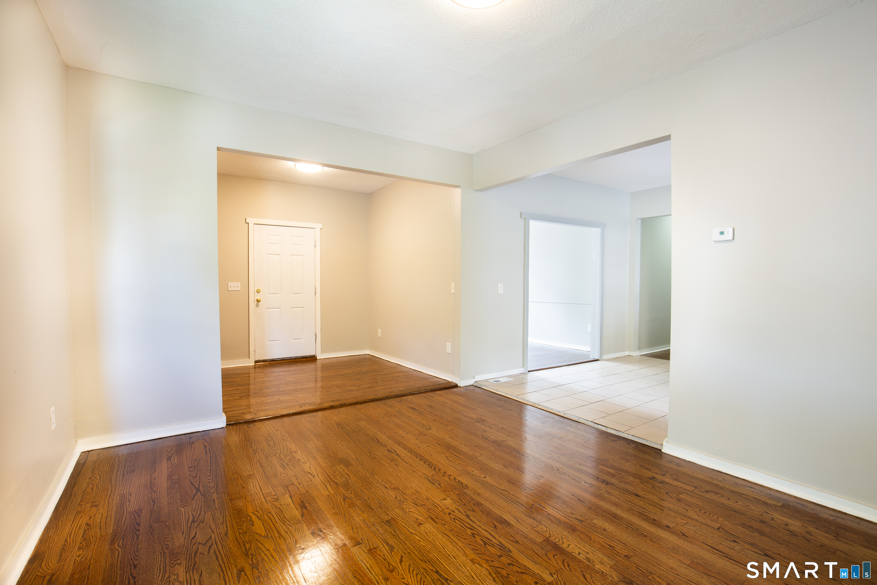 48 Bowen Street Hamden, CT 06514 - Photo 2 of 23