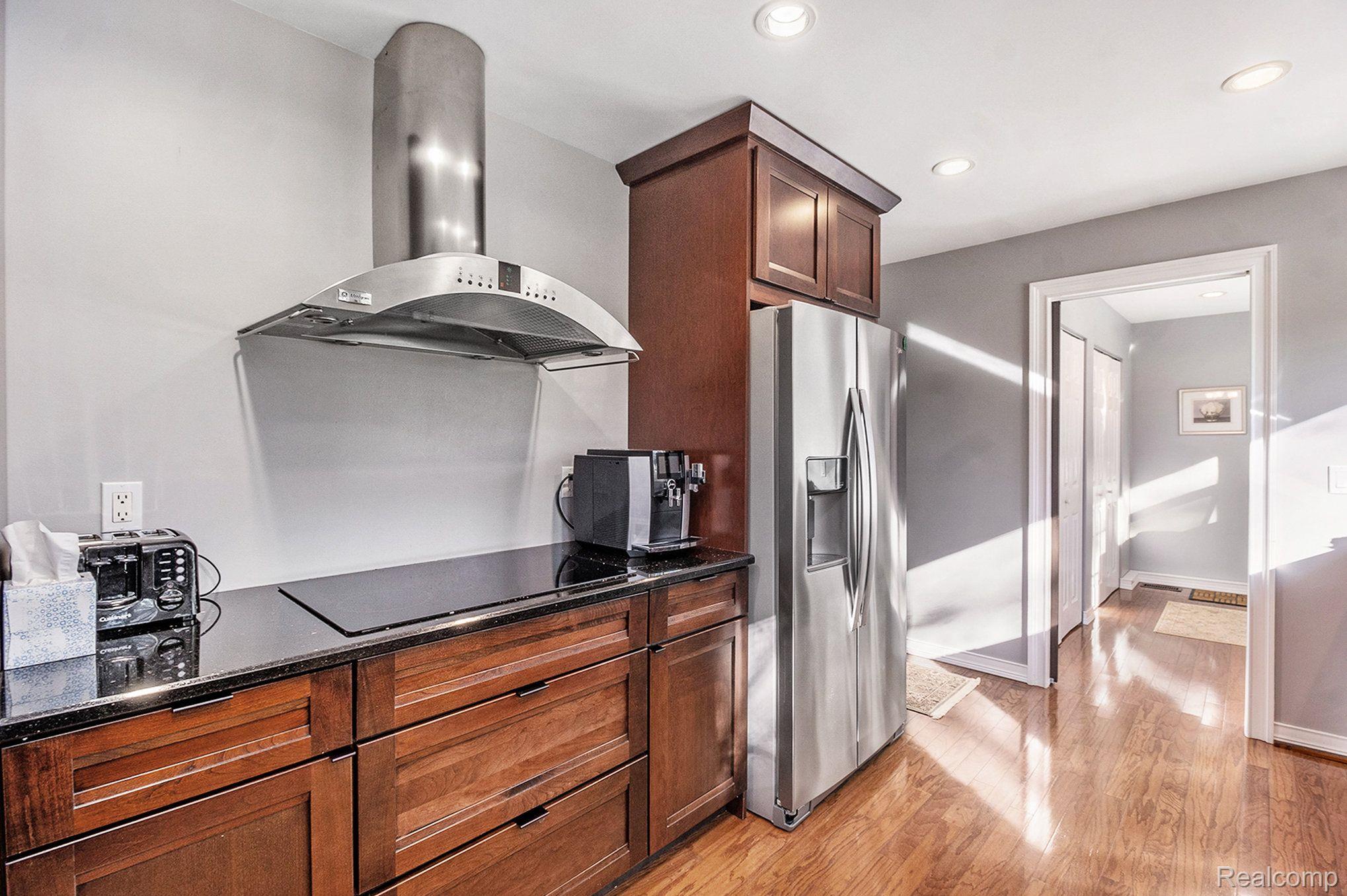 4585 Pickering Road Bloomfield Hills, MI 48301 - Photo 16 of 36 Gallery Image 16