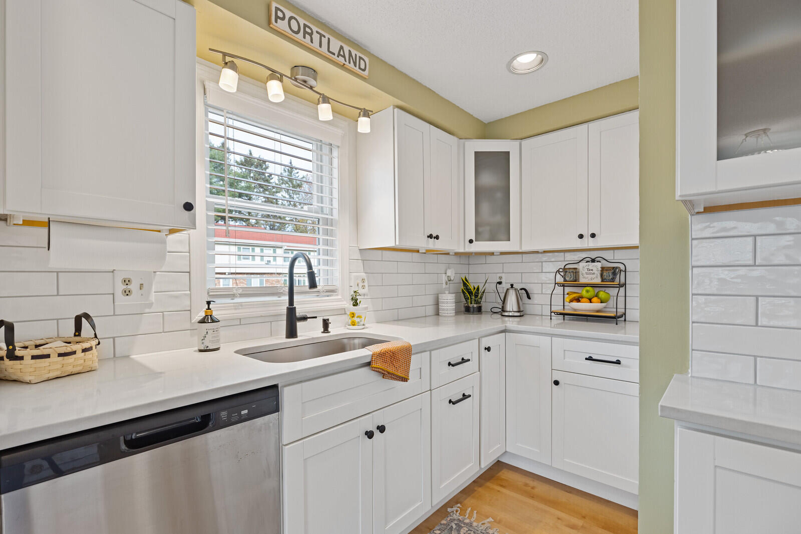 55 Lambert Street, Unit 20 Portland, ME 04103 - Photo 11 of 35 45_BP5A0666_mls