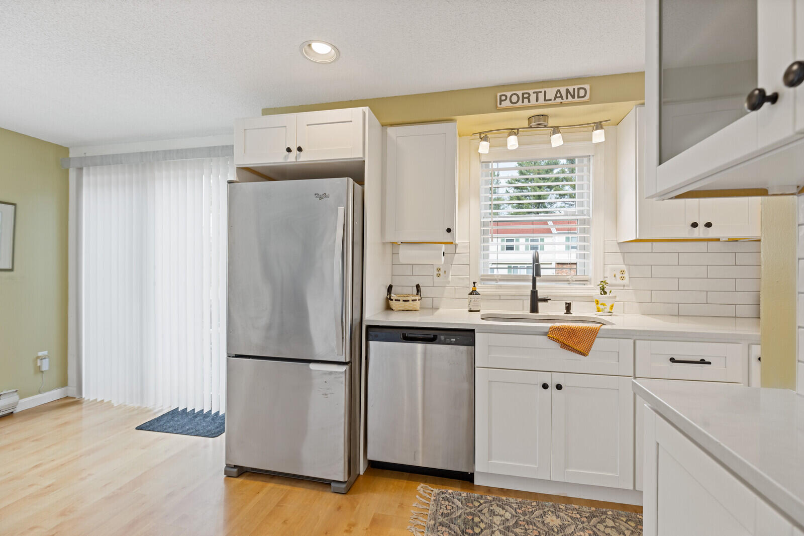55 Lambert Street, Unit 20 Portland, ME 04103 - Photo 12 of 35 44_BP5A0669_mls