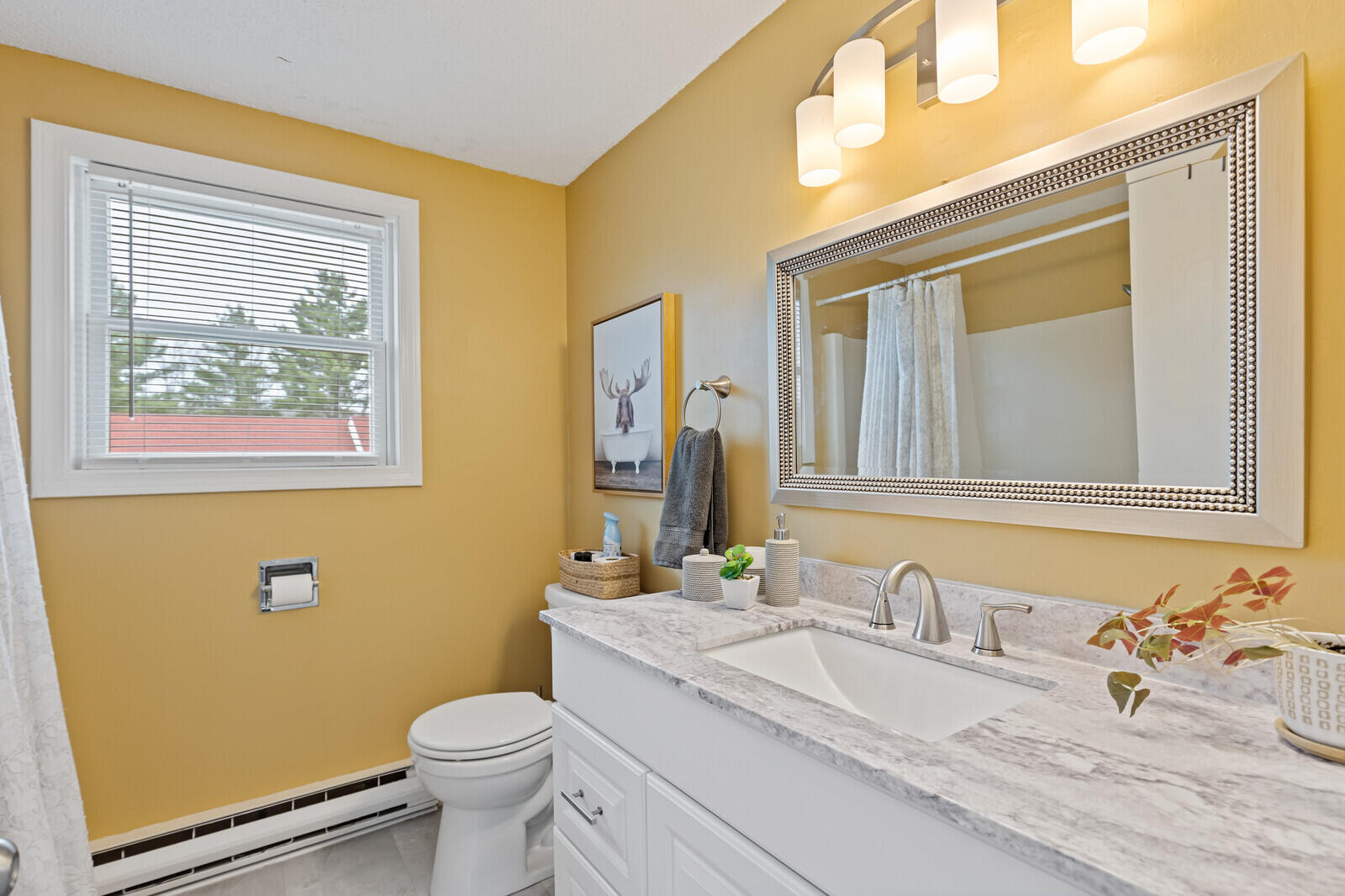 55 Lambert Street, Unit 20 Portland, ME 04103 - Photo 18 of 35 24_BP5A0729_mls