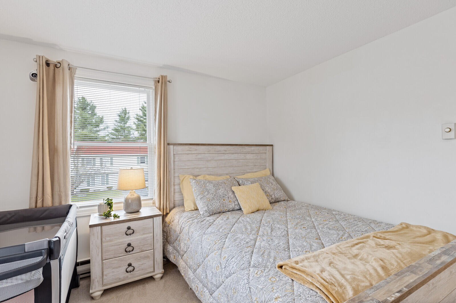 55 Lambert Street, Unit 20 Portland, ME 04103 - Photo 25 of 35 26_BP5A0723_mls
