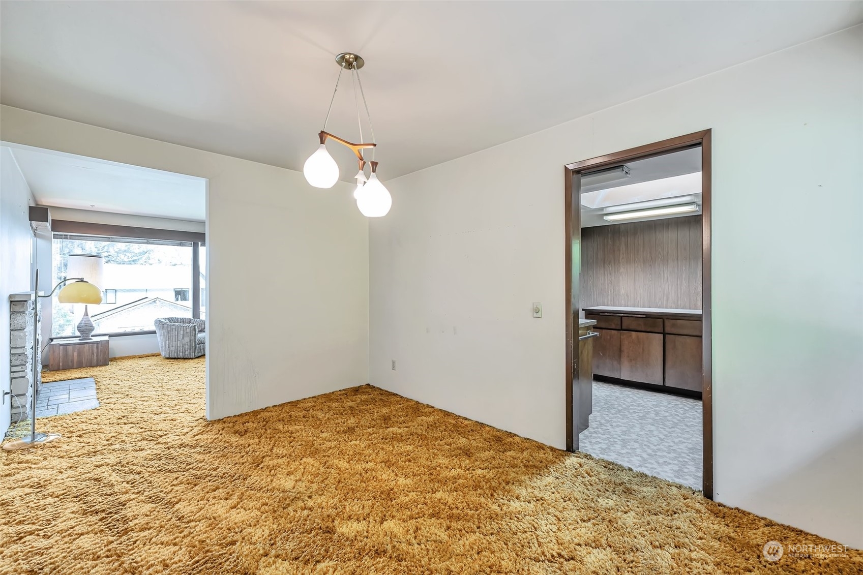 503 Seneca Avenue Northwest Renton, WA 98057 - Photo 8 of 28 Gallery Image 8
