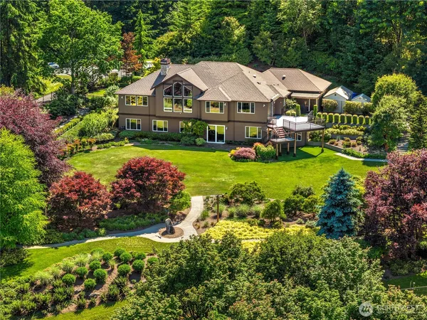 $2,735,000 | 42520 Southeast 149th Place, North Bend, WA 98045