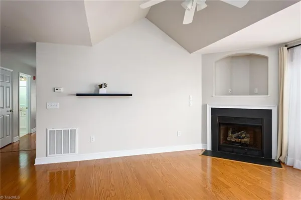 $1,380 | 4732 Tatton Park Circle, Unit 3B, Winston-Salem, NC 27103