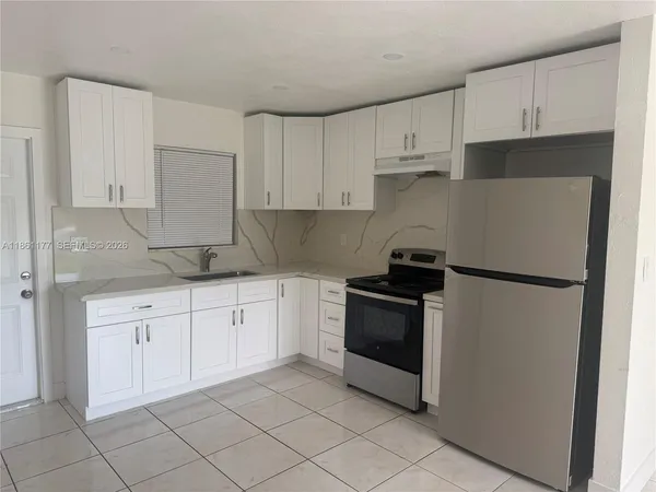$1,700 | 732 Southwest 6th Street, Unit 732, Dania Beach, FL 33004