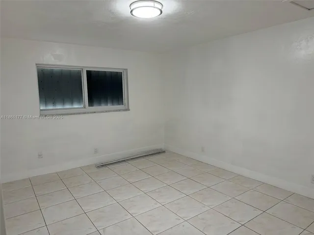 $1,800 | 732 Southwest 6th Street, Unit 732, Dania Beach, FL 33004