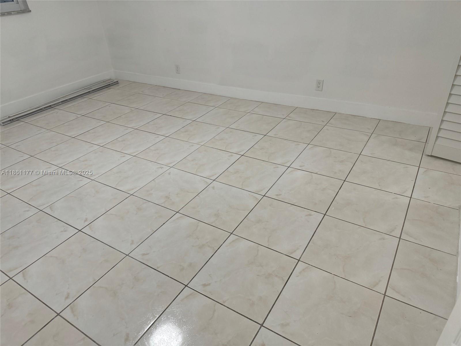 732 Southwest 6th Street, Unit 732 Dania Beach, FL 33004 - Photo 14 of 17