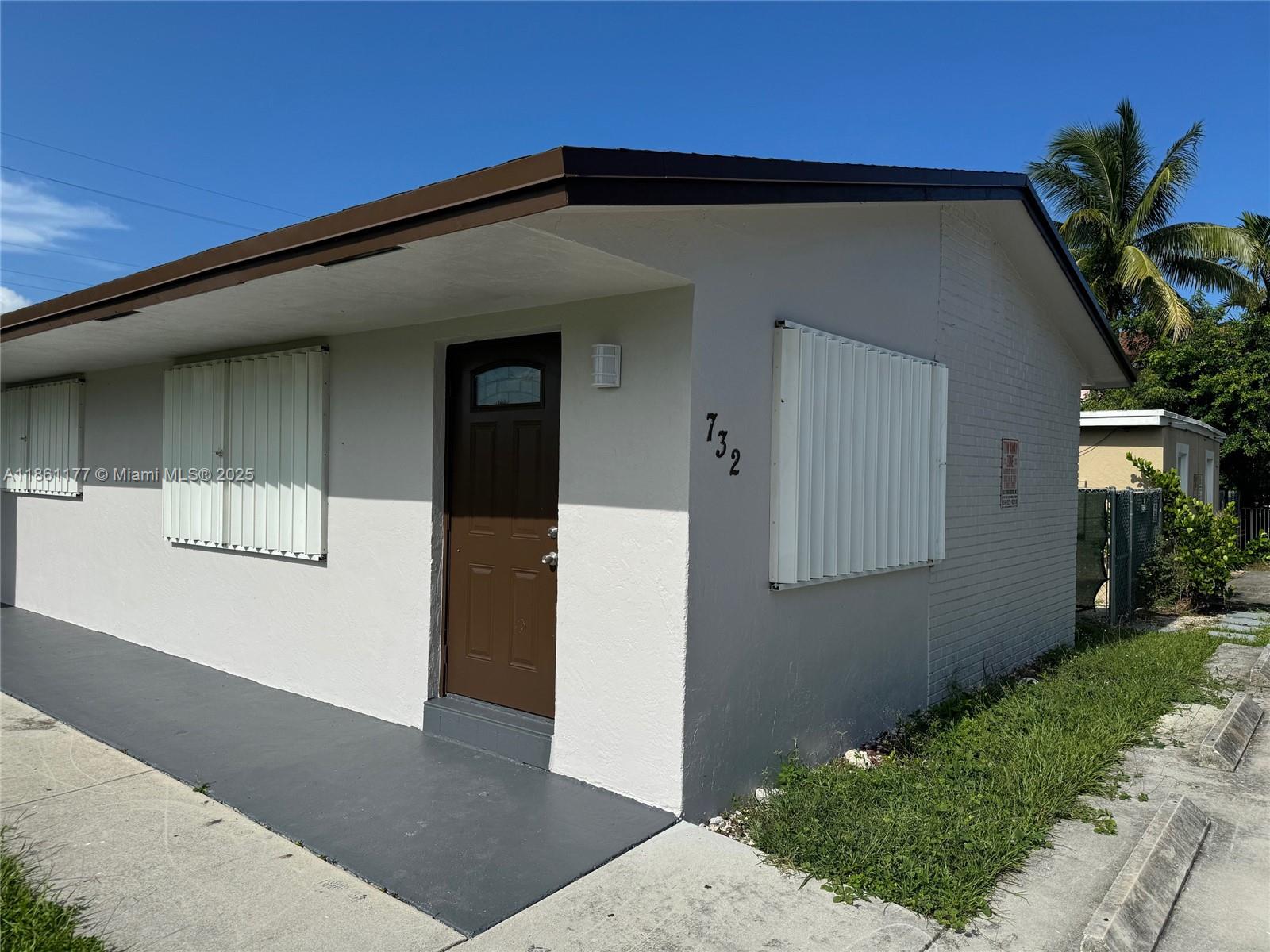 732 Southwest 6th Street, Unit 732 Dania Beach, FL 33004 - Photo 16 of 17